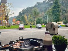 -小辣椒火盆烧烤(温泉南街店)