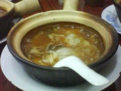 澳门&nbsp;添发碗仔翅&nbsp;招牌鱼肚海参煲仔翅-添發碗仔翅美食