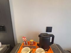 -朵兰达V酒店(长沙砂子塘地铁站店)