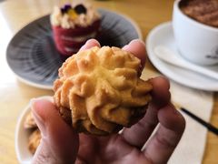 -ZING COFFEE 镜咖啡