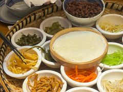 -包整·丝娃娃(一览甲秀楼风景店)