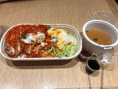 -熊吞·大碗丼烧肉饭(济宁万达广场店)