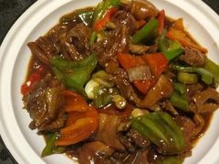 -鲁菜根·泰安菜(万达店)