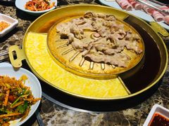 -猪啊牛呀羊啊铜盘烤肉(正大广场店)