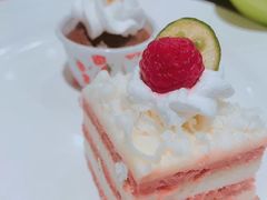 -蓝钻·国际美食海鲜自助百汇(西直门店)