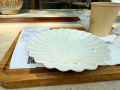 -VERIE BAKEHOUSE