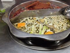 -储奇门鳝鱼火锅(总店)