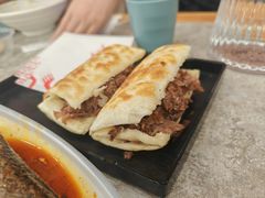 -高玛纳驴肉火烧(一世界店)
