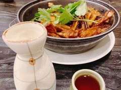 杨梅酒-美极鲜食坊(宝安南路店)
