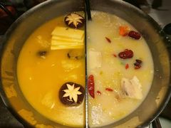 -湊湊火锅·茶憩(新中关购物中心店)