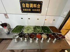 -文山荷鲜居(翠湖店)