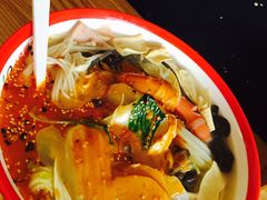 -小蛮椒麻辣烫·麻辣拌(青浦宝龙店)