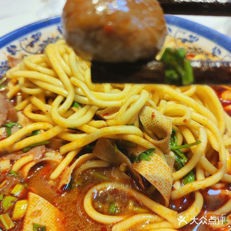 钟楼附近好吃的牛肉丸子面!