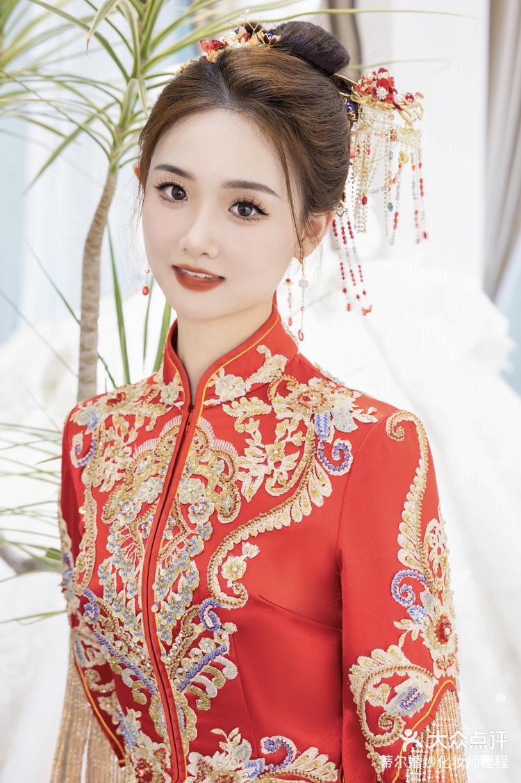 精巧的新中式造型也可以很惊艳