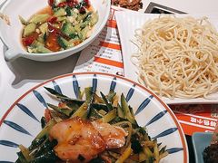 -黄记煌三汁焖锅(新佳丽江汉路店)