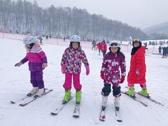 -五家山森林公园滑雪场