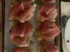-卡佩罗意大利餐厅及酒吧Al Cappello Trattoria
