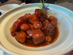 鸽蛋红烧肉-春色如许·茶食餐厅(桃李春风店)