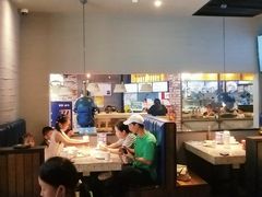 大堂-里岛烤鱼(东港凯虹广场店)