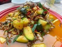 小南瓜烧奇猫儿-拈一筷子·宜宾江湖菜(十一街店)