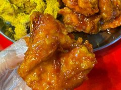 -BHC炸鸡(明洞总店)
