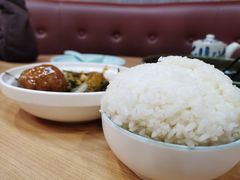 -宏状元现熬粥·京味菜(黄寺大街店)
