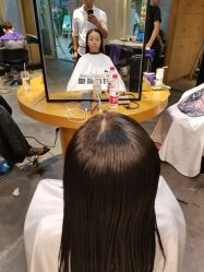 -时尚殿堂明星门店