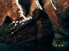 -天山神秘大峡谷