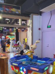 -卡通尼乐园(新达汇三林店)