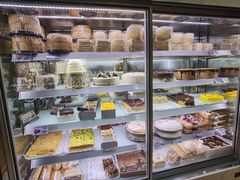 -玛尔哈巴·塔塔尔糕点(华侨小区店)