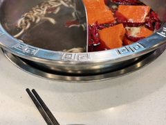 -憨铁匠老火锅(龙岗万科里店)