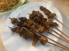 -蚝哥花姐湛江烤生蚝(美丽湾市场店)