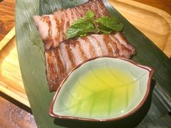 猪颈肉-默加东南亚美食(大宁音乐广场店)