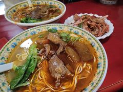 -金杨拉面王小吃面馆·牛三宝面·红烧牛肉粉