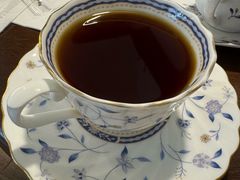 -Café Monson
