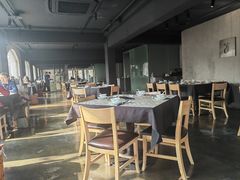 -穹六人间 people 6(岳阳路店)