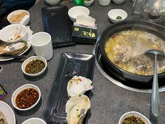 -野迹·石橄榄鸡·烧烤(新洲店)