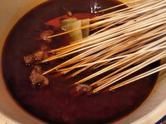 -拈签一笑黄牛肉辣卤串串