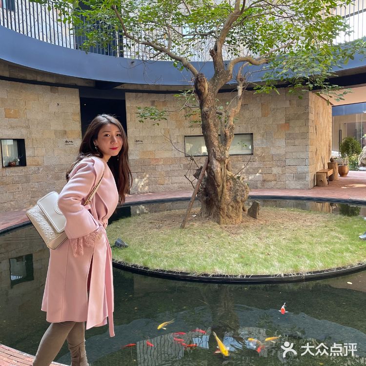 泉州晋江|这不只是吃饭是设计之光|巨石餐厅|由心