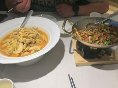 -毛家饭店·30年融合新湘菜(汉峪金谷店)