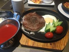 -戈尔登酒店·满堂彩咖啡厅