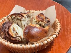 -方炉·天然食材面包店(青秀店)
