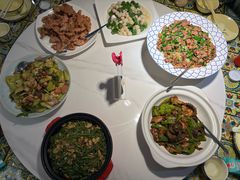 -小红鲸·海鲜餐厅(轸大路店)
