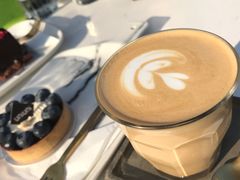 -UNI UNI(环亚凯瑟琳店)