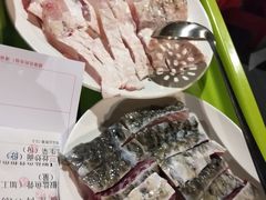 脆皖鱼腩-正能量脆肉鲩火锅