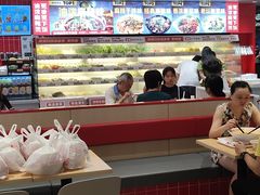 大堂-每味每客·重庆麻辣烫(国泰店)