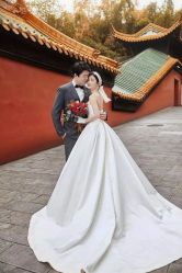 -雪中彩影婚纱摄影·微光艺术中心