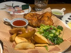 -JINNS锦时 steak&pizza(浸信会礼拜堂旧址店)