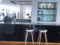 -宁波宝信宝马4S店(江北日湖店)