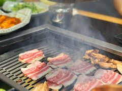 -臻牛烤肉